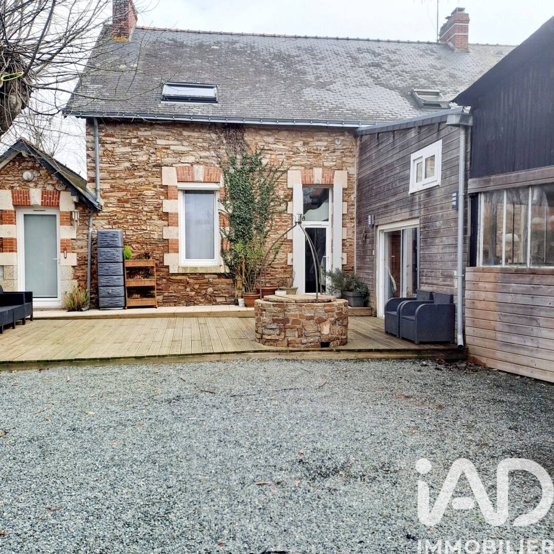Maison 5 pièces 178 m² · à Saint-Gildas-des-Bois · 178 m² · 289 000 €