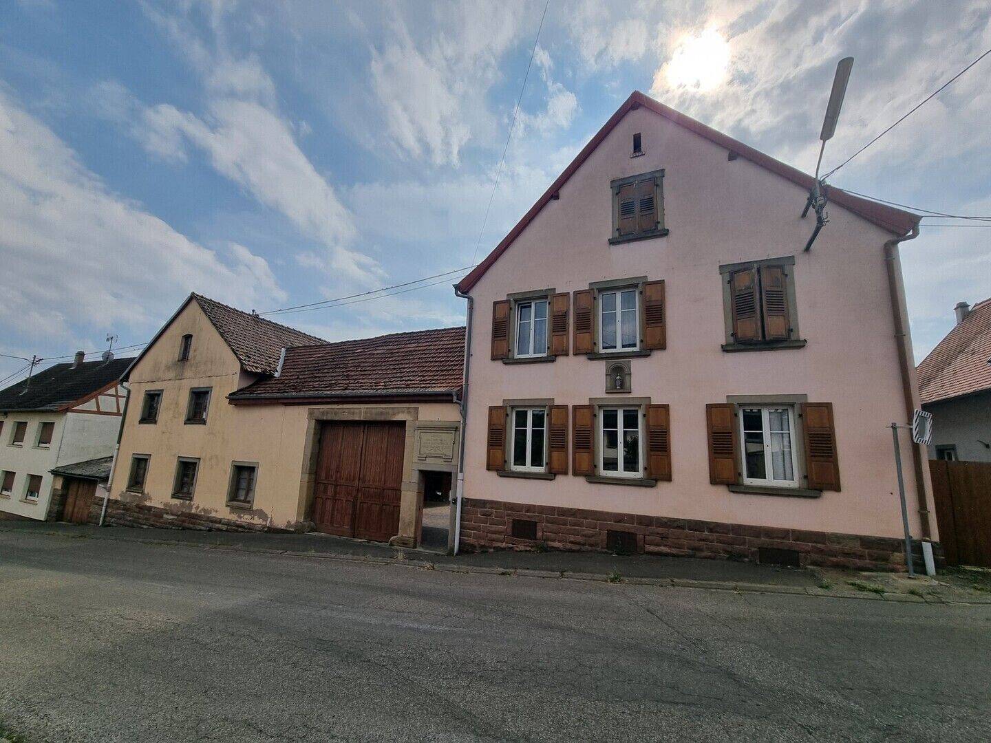 Maison 8 pièces 200 m² · à Dettwiller · 200 m² · 304 500 €