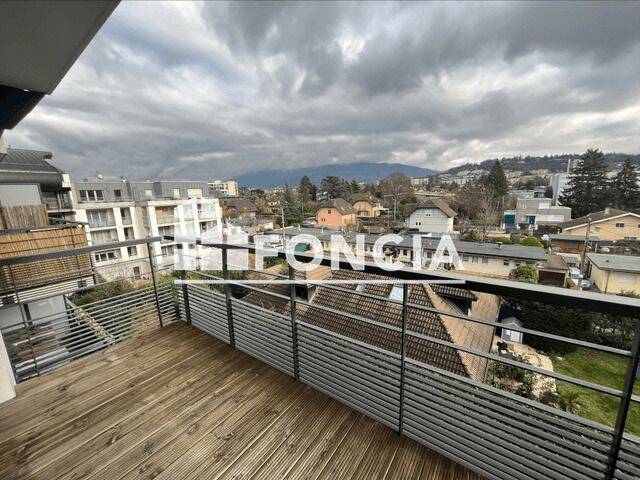 Appartement 2 pièces 46 m² · à Annemasse · 45,5 m² · 860 €