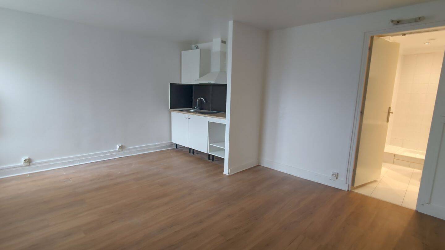 Appartement 2 pièces 34 m² · à Cormeilles-en-Parisis · 33,7 m² · 860 €