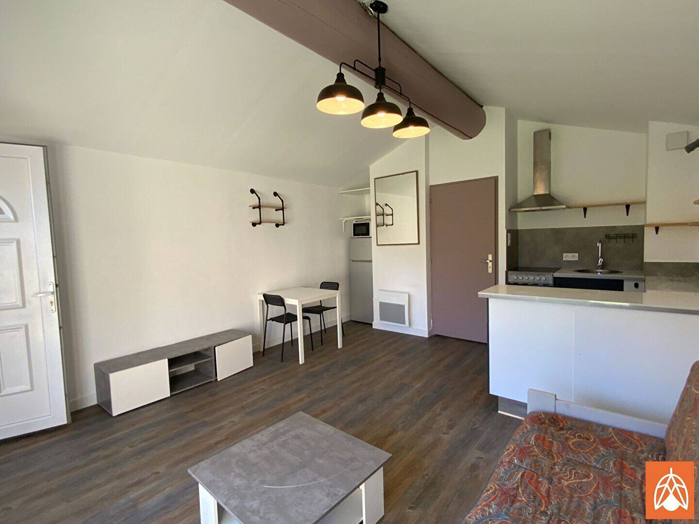 Appartement 2 pièces 36 m² · à Grans · 36,4 m² · 770 €/mois