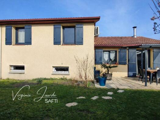 Maison à vendre 319 000 € 5 pièces 3 chambres 100 m² 500 m² de terrain Vic-le-Comte 63270