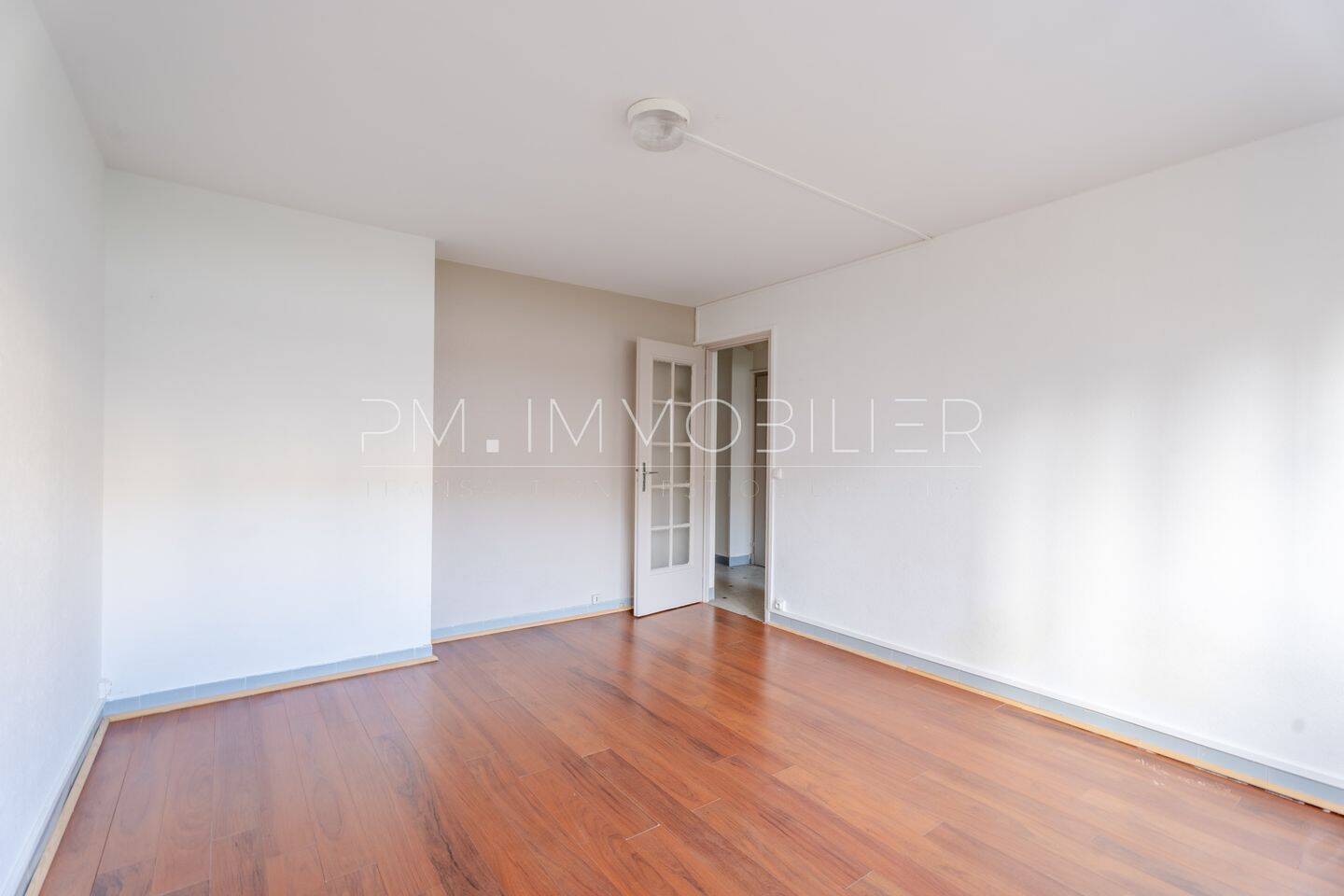 Appartement 1 pièce 30 m² · à Marseille 7ème Arrondissement · 30,4 m² · 627 €