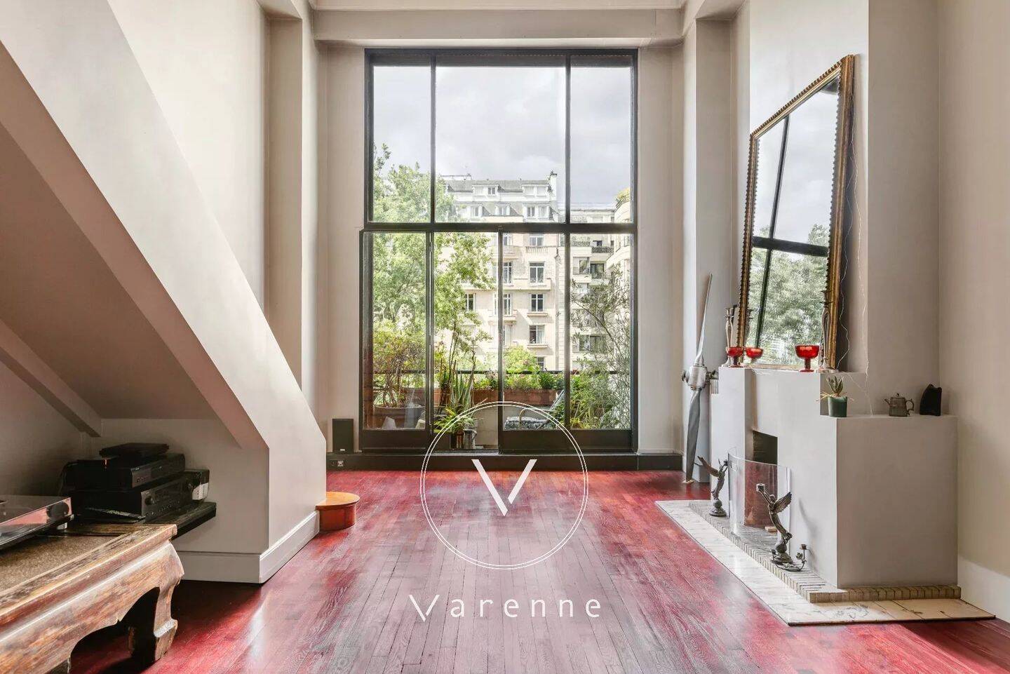Appartement 3 pièces 104 m² · à Paris 16ème Arrondissement · 103,7 m² · 1 890 000 €