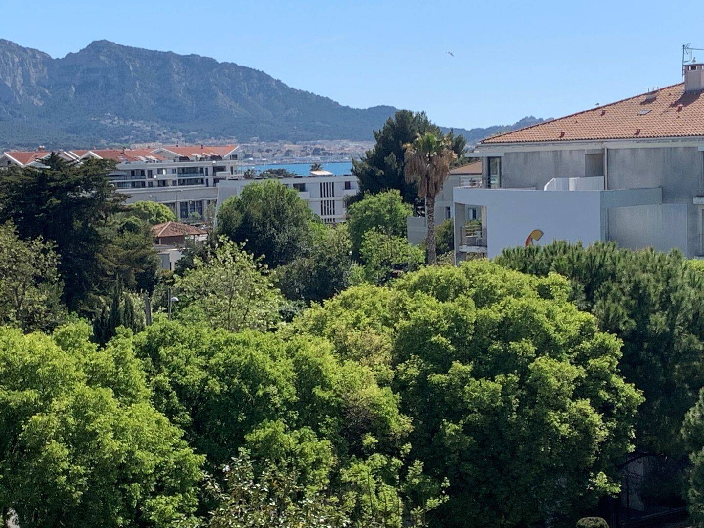 Appartement 2 pièces 59 m² · à Marseille 8ème Arrondissement · 59 m² · 246 000 €