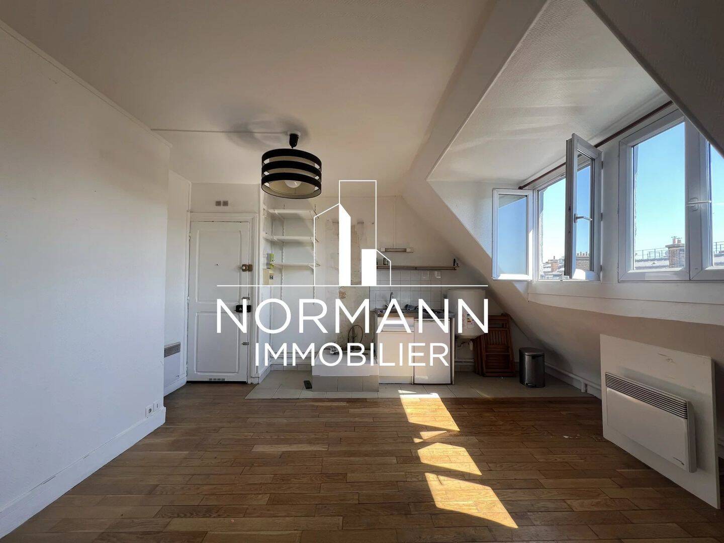 Appartement 2 pièces 34 m² · à Paris 8ème Arrondissement · 33,9 m² · 249 000 €