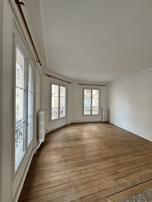 Appartement 2 pièces 60 m² · à Paris 15ème Arrondissement · 59,9 m² · 1 965 €