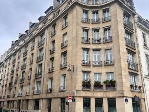 Appartement à vendre 260 000 € 1 pièce 22,9 m² Étage 6/6 Paris 4ème arrondissement 75004