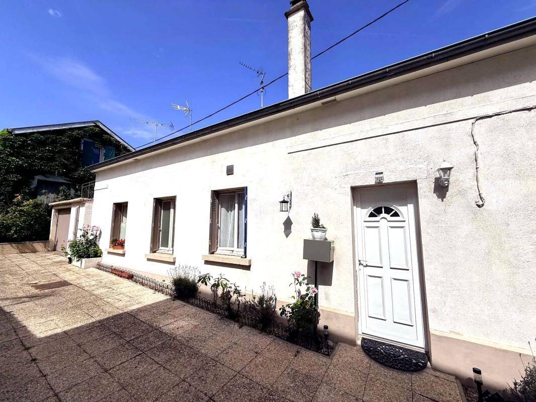 Maison 3 pièces 68 m² · à Venette · 67,6 m² · 133 000 €