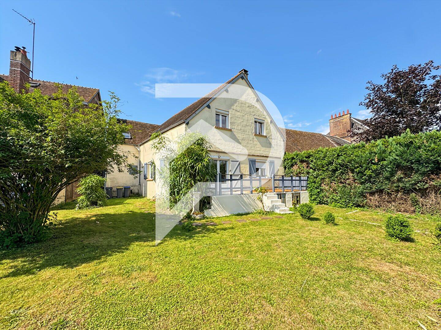 Maison 6 pièces 163 m² · à Beauvais · 163 m² · 189 500 €