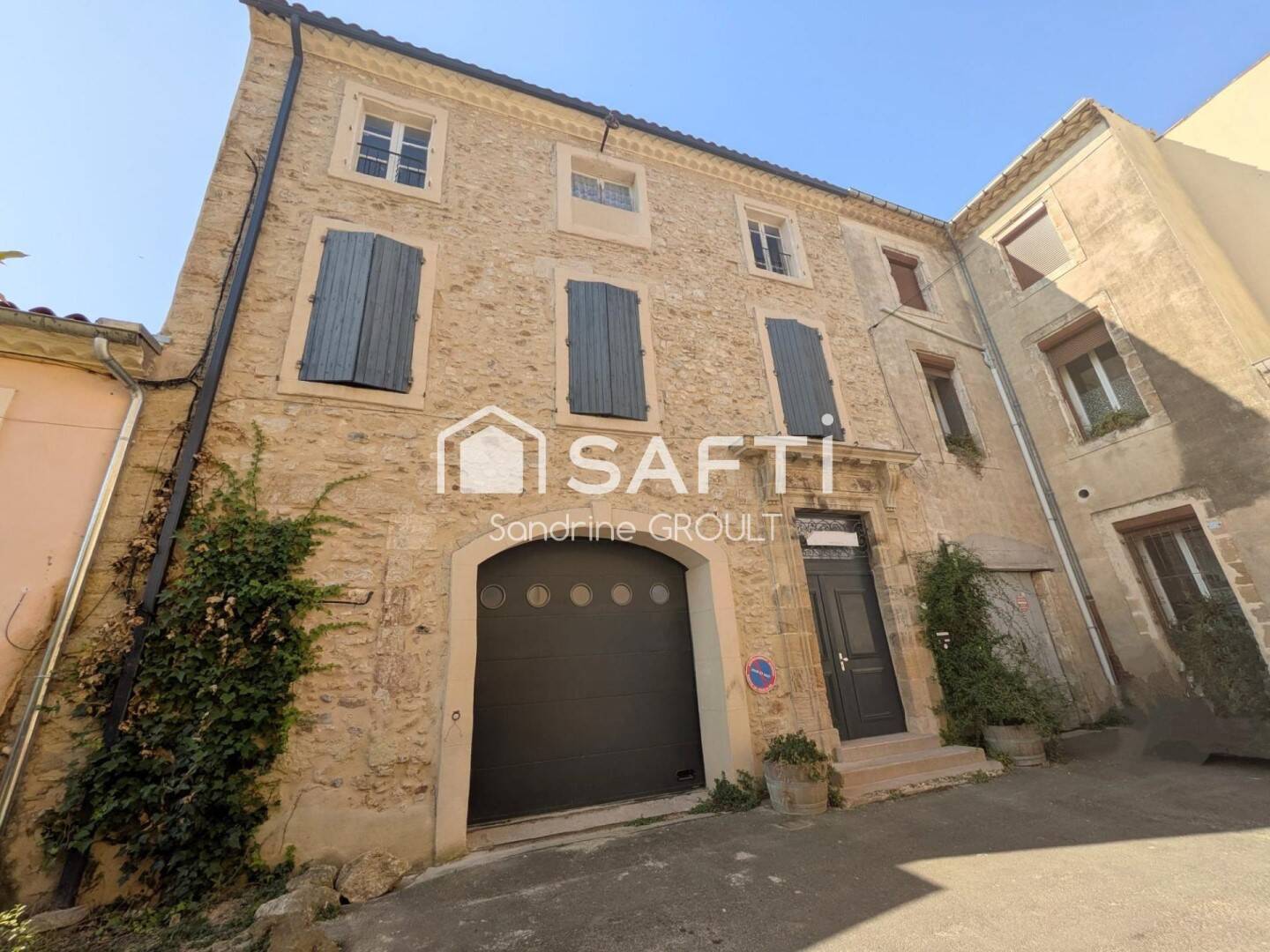 Maison 10 pièces 250 m² · à Roujan · 250 m² · 335 000 €