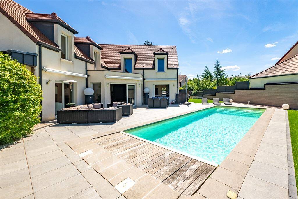 RARE SUR SECTEUR PRISE - CONTEMPORAINE FAMILIALE AVEC PISCINE - — 17