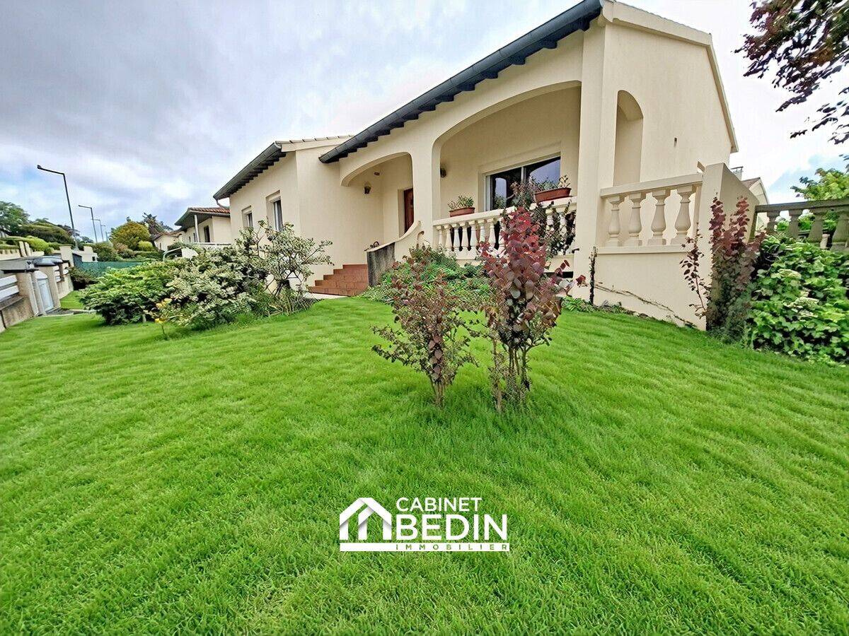 Maison 4 pièces 97 m² · à Saint-Jean · 97 m² · 370 000 €