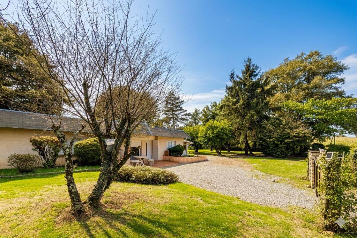 Maison 4 pièces 135 m² · à Sainte-Colombe · 135 m² · 199 000 €