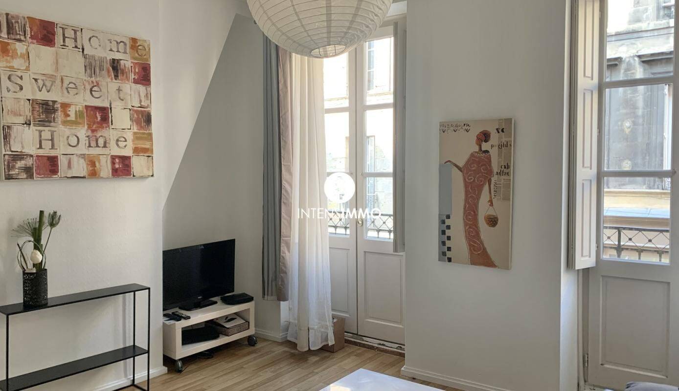 Appartement 2 pièces 47 m² · à Bordeaux · 47 m² · 933 €/mois