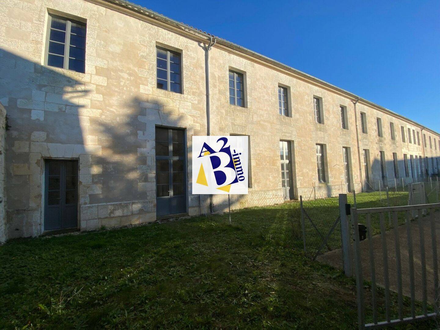 Appartement 128 m² · à Angoulême · 128 m² · 183 750 €