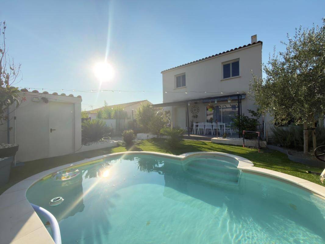 Maison 6 pièces 136 m² · à Salon-de-Provence · 136 m² · 470 000 €