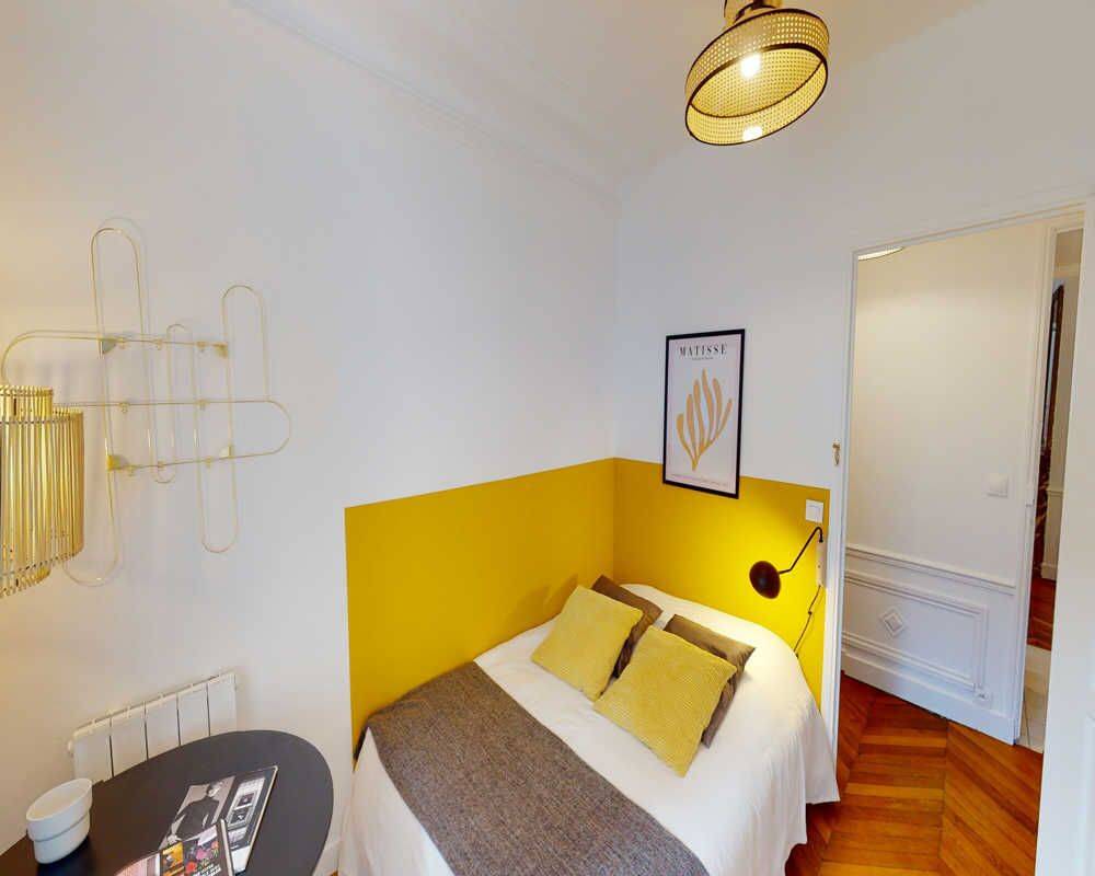 Appartement 4 pièces 90 m² · à Paris 10ème Arrondissement · 90 m² · 1 150 €/mois
