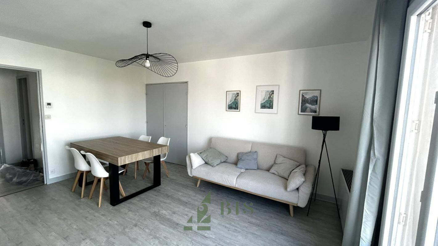 Appartement 2 pièces 44 m² · à Roanne · 44 m² · 495 €