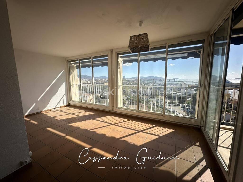 Appartement 4 pièces 74 m² · à Marseille 15ème Arrondissement · 74 m² · 110 000 €