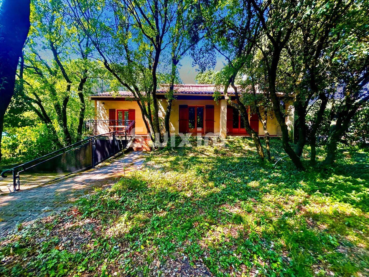Maison 5 pièces 120 m² · à Donzère · 120 m² · 348 000 €