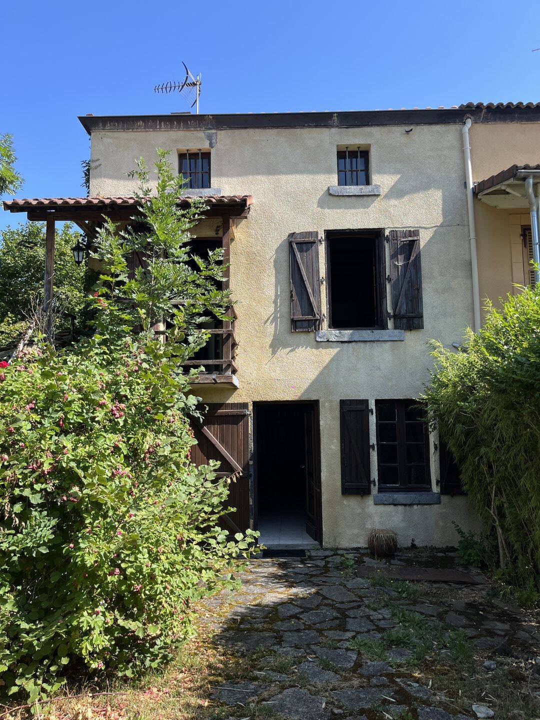 Maison 5 pièces 91 m² · à Orcines · 91 m² · 130 000 €