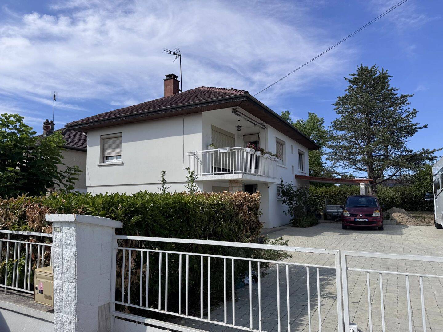 Maison 8 pièces 151 m² · à Louhans · 151,2 m² · 243 000 €