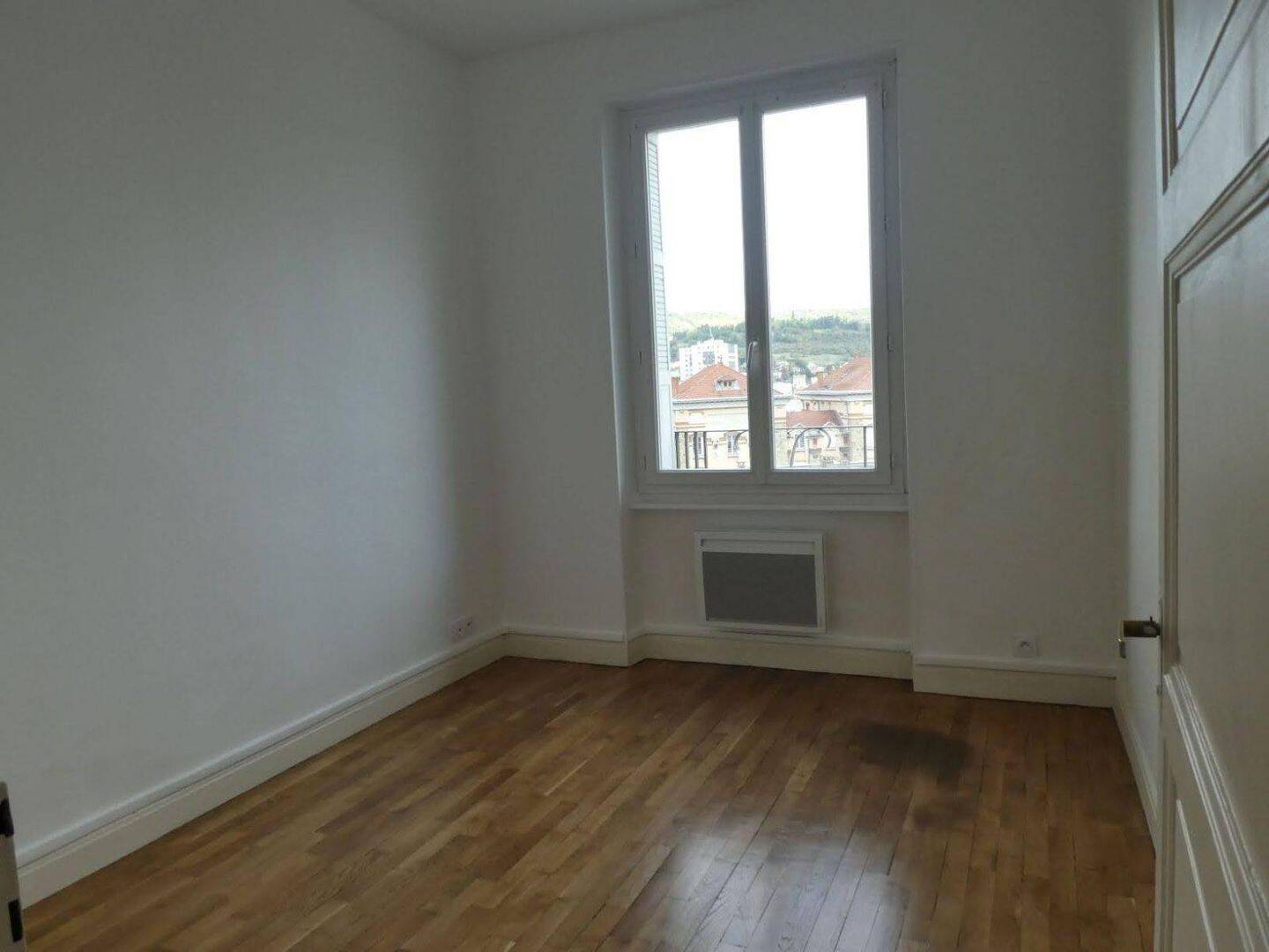 Appartement 3 pièces 56 m² · à Clermont-Ferrand · 56 m² · 660 €