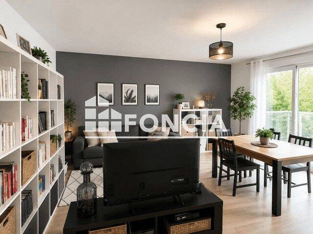 Appartement 3 pièces 69 m² · à Le Petit-Quevilly · 68,6 m² · 803 €
