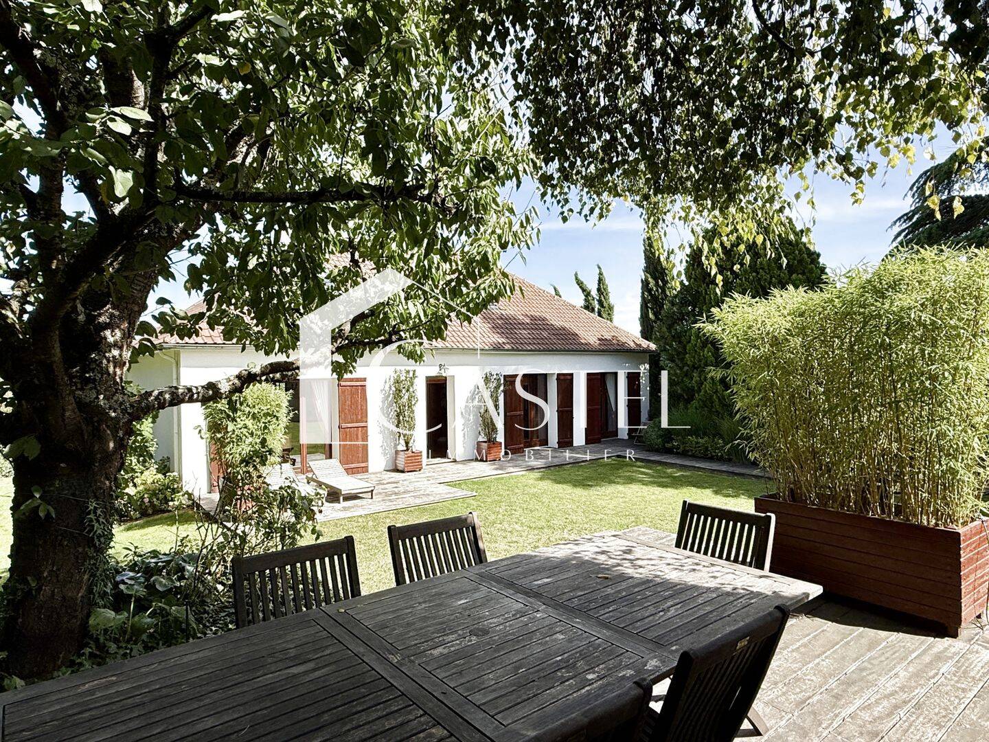 Maison 7 pièces 180 m² · à Orgeval · 180 m² · 849 000 €