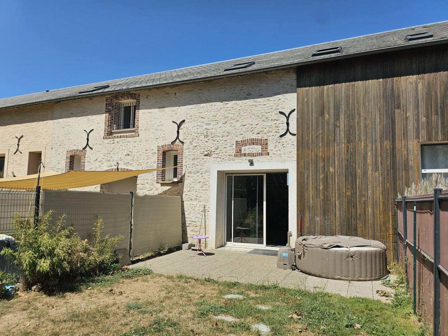 Maison 4 pièces 90 m² · à Sainville · 90 m² · 199 000 €