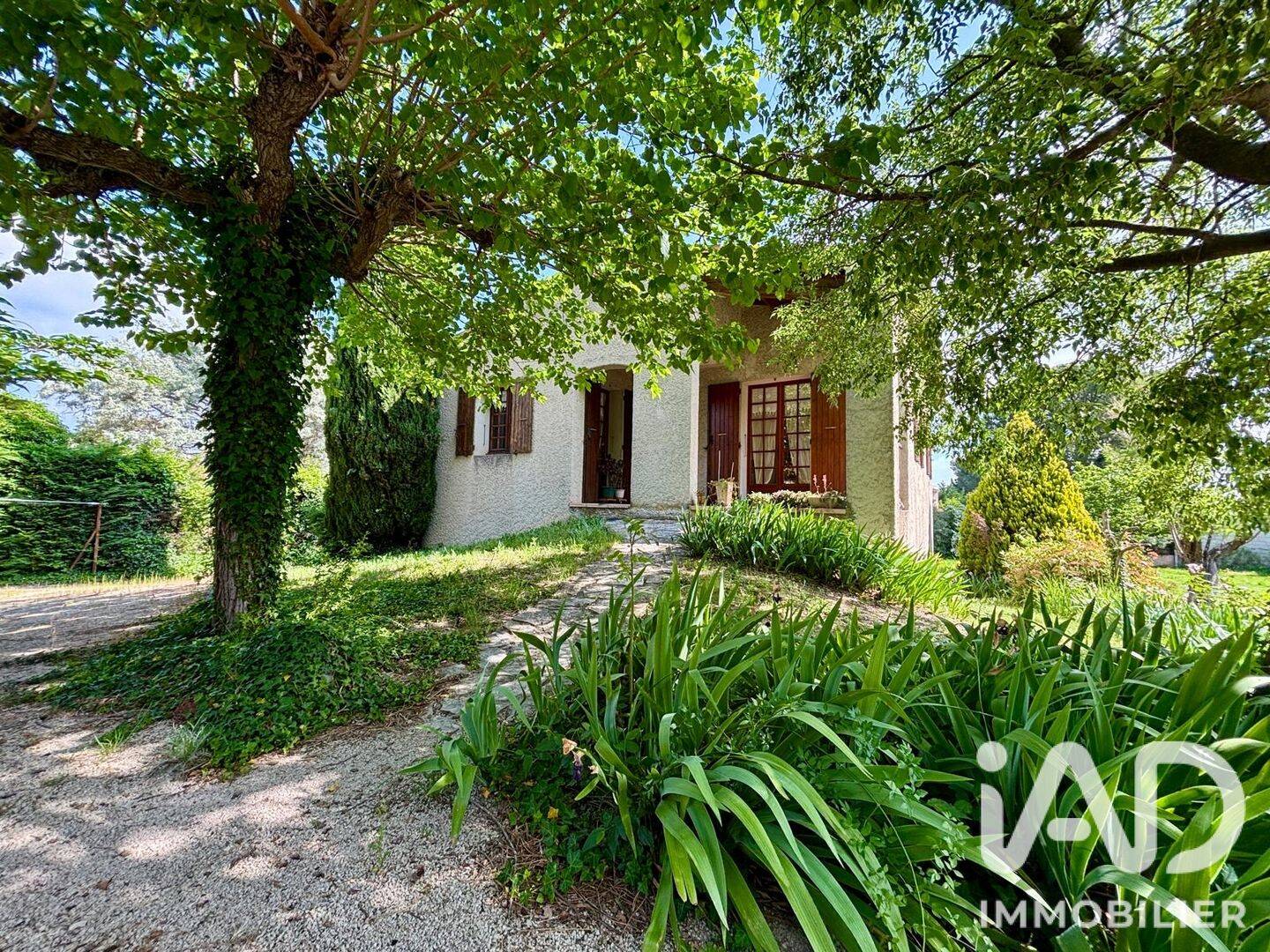 Maison 4 pièces 97 m² · à Saint-Saturnin-lès-Avignon · 97 m² · 340 000 €