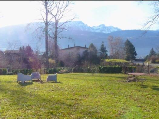 Terrain constructible viabilisé à vendre 210 000 € 749 m² de terrain Nord Marignier 74970