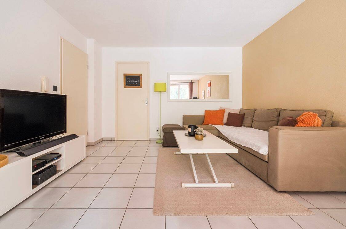 Appartement 2 pièces 48 m² · à Saint-Jean · 47,8 m² · 695 €/mois