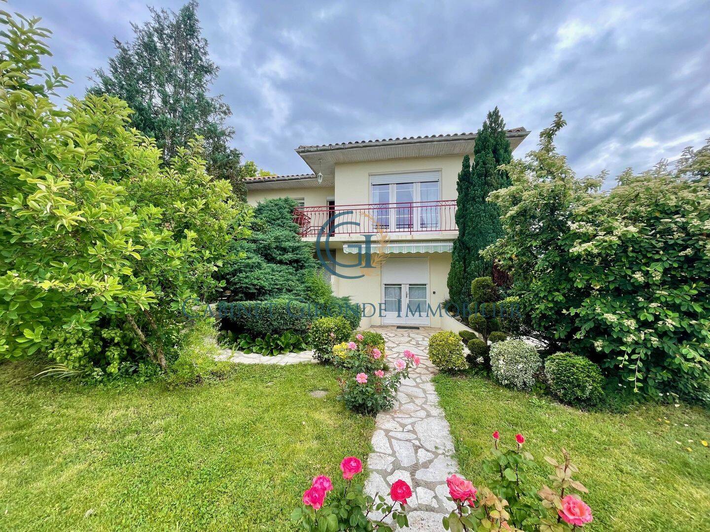 Maison 6 pièces 174 m² · à La Réole · 173,8 m² · 199 000 €