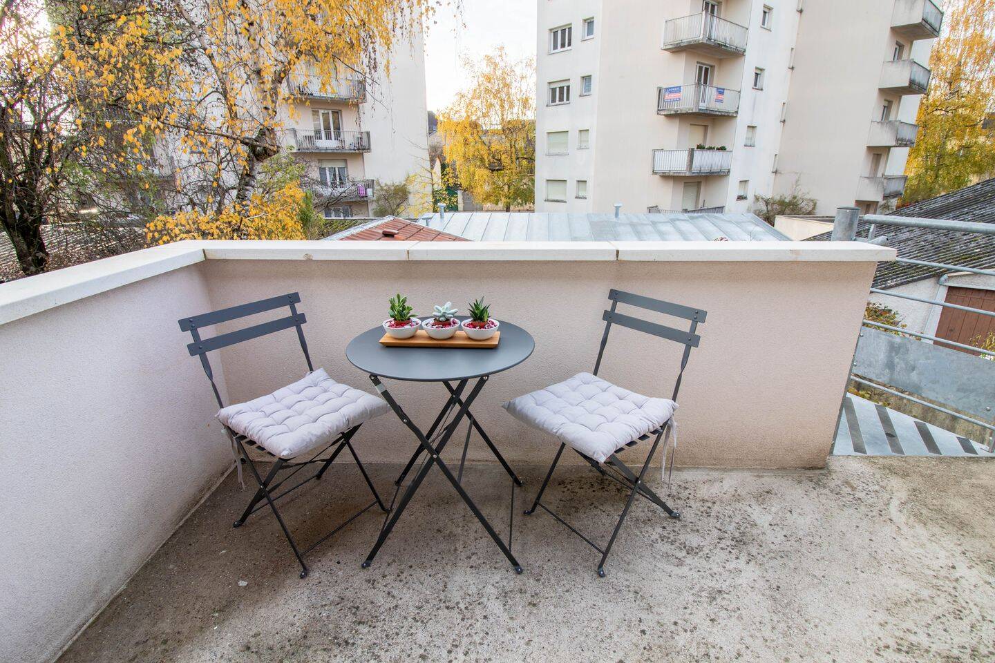 A louer, spacieux duplex neuf et équipé + clim, quartier Jouvence, 87,8 m² carrez et 112,99 m² au sol — 31