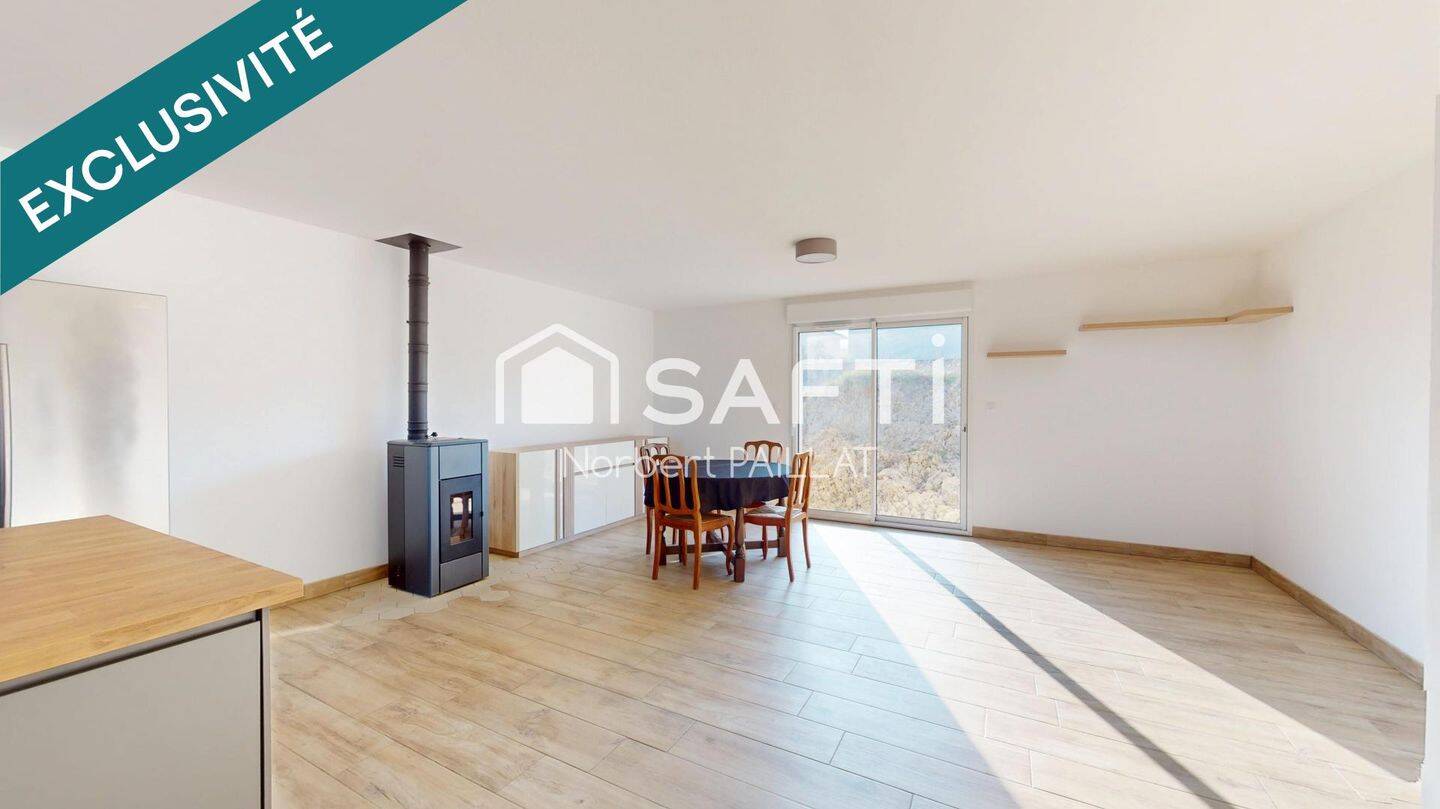 Maison 4 pièces 85 m² · à Igé · 85 m² · 225 000 €