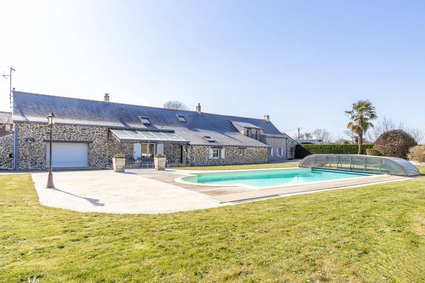 Maison 6 pièces 205 m² · à Ligné · 205 m² · 499 000 €