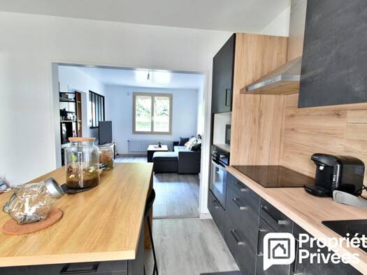 Maison à vendre 96 500 € 4 pièces 3 chambres 68 m² 190 m² de terrain Bel Air Issoudun 36100