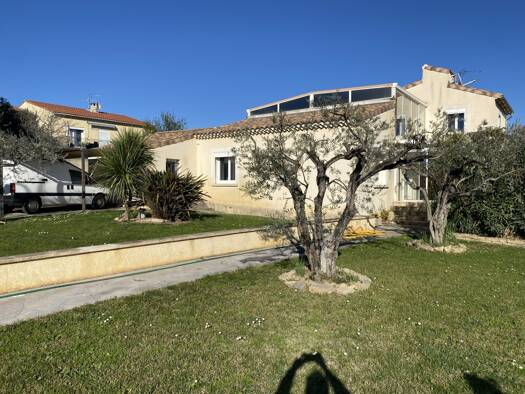 Maison à vendre 547 000 € 5 pièces 3 chambres 170 m² La Fare-les-Oliviers 13580