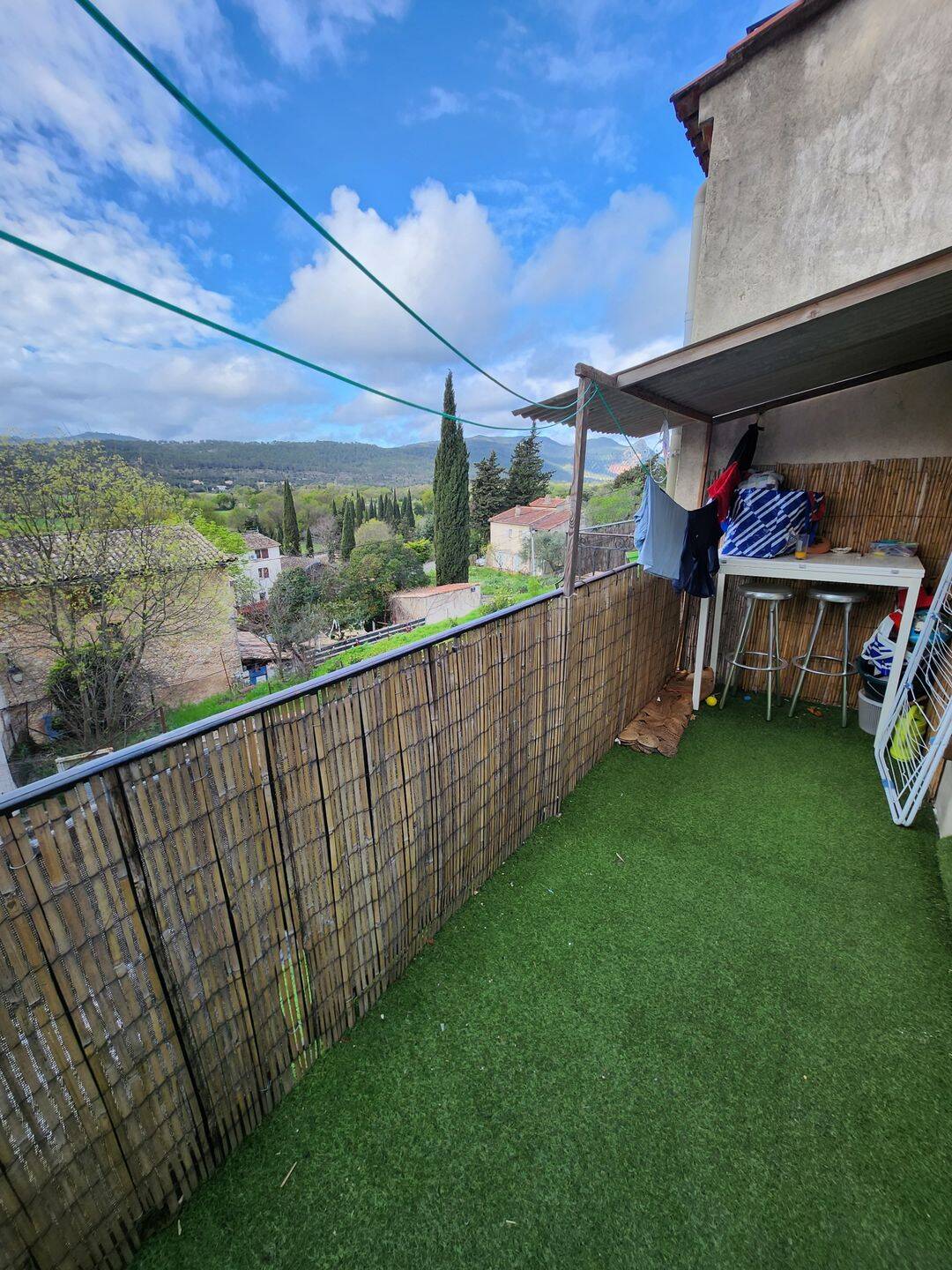 Maison 4 pièces 90 m² · à Camps-la-Source · 90 m² · 830 €/mois