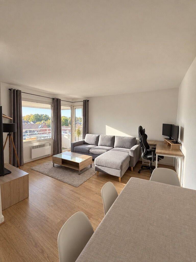 Appartement 2 pièces 51 m² · à Montigny-le-Bretonneux · 51 m² · 1 090 €/mois