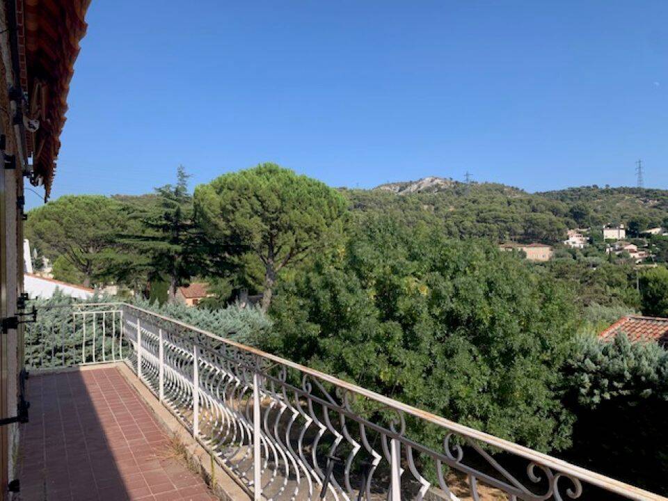 Maison 7 pièces 109 m² · à Allauch · 108,9 m² · 590 000 €