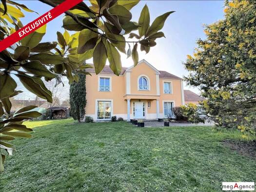 Maison à vendre 734 000 € 7 pièces 5 chambres 203 m² 2 748 m² de terrain La Queue-les-Yvelines 78940
