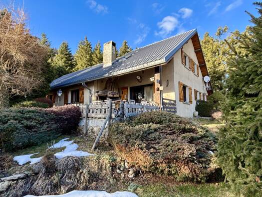 Maison à vendre 556 500 € 4 pièces 3 chambres 121,1 m² 8 800 m² de terrain Lans-en-Vercors 38250