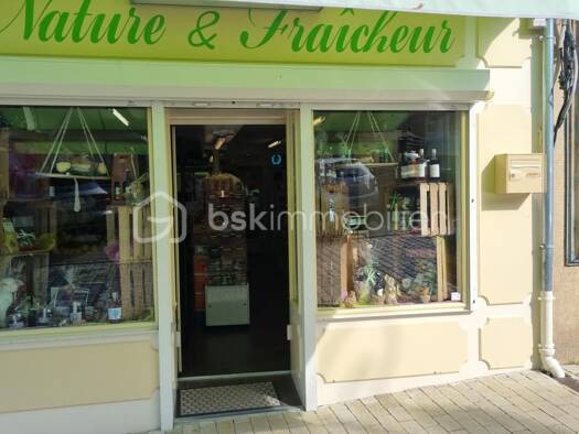 Local commercial à vendre 189 000 € 129 m² de surface de vente Aumale 76390