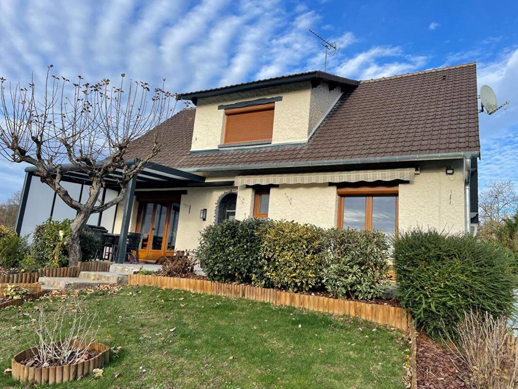 Maison 6 pièces 130 m² · à Maintenon · 130 m² · 345 000 €
