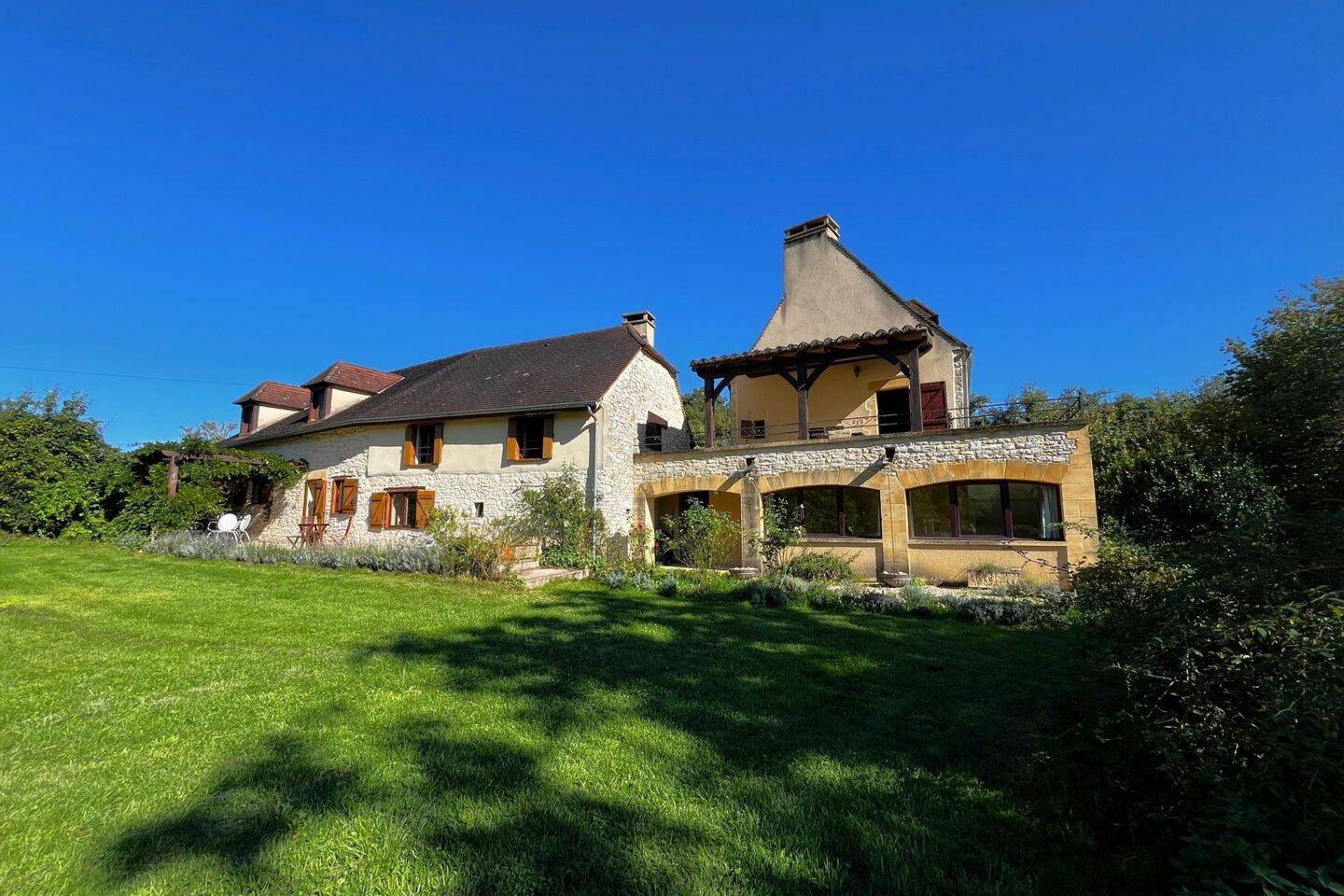 Maison 12 pièces 311 m² · à Gourdon · 311 m² · 445 000 €