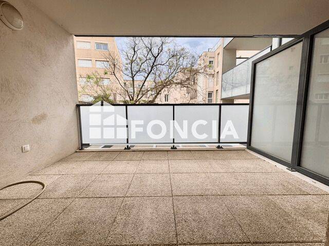 Appartement 3 pièces 61 m² · à Toulon · 60,6 m² · 808 €