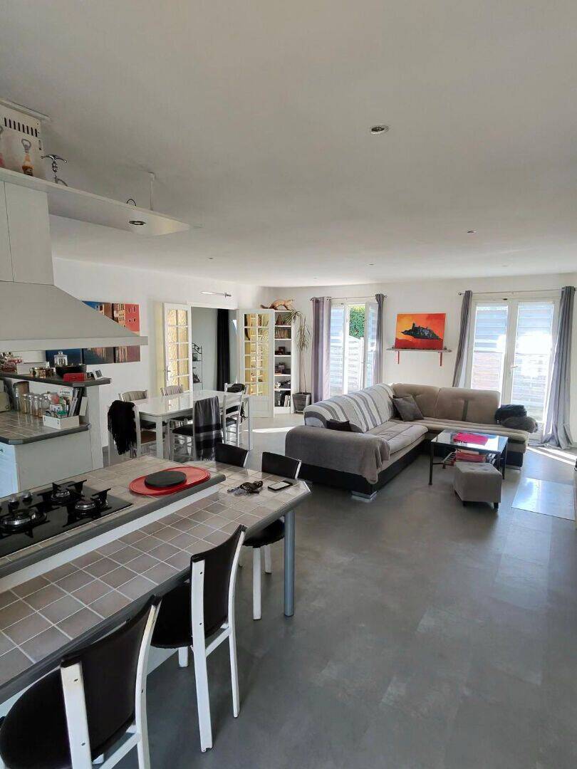 Maison 5 pièces 126 m² · à Bègles · 126 m² · 464 197 €